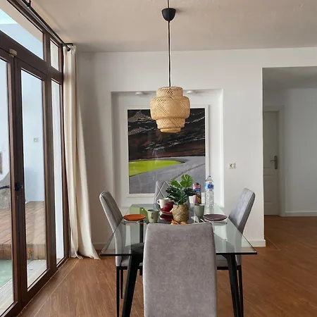 Aday Apartment *